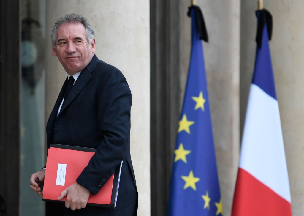 François Bayrou poursuit ses consultations et passe son premier grand oral à l&rsquo;Assemblée