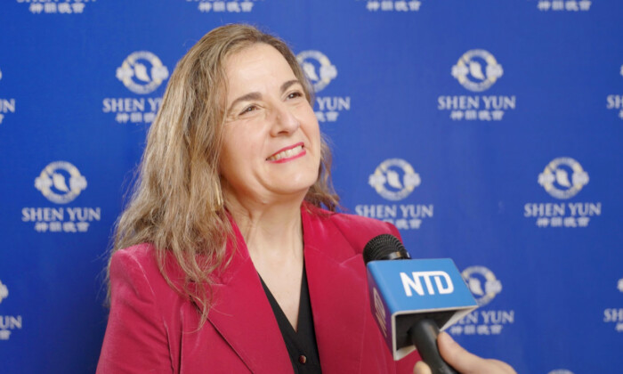 La directrice du théâtre déclare que Shen Yun offre une expérience unique en son genre et un niveau de qualité inégalé