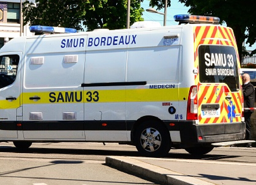 Bordeaux: une femme crie à l’aide avant d’être poignardée par son compagnon dans un hôtel