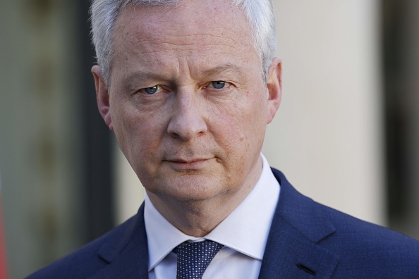 Le bouclier tarifaire sur l&rsquo;électricité sera maintenu jusqu&rsquo;à début 2025, annonce Bruno Le Maire