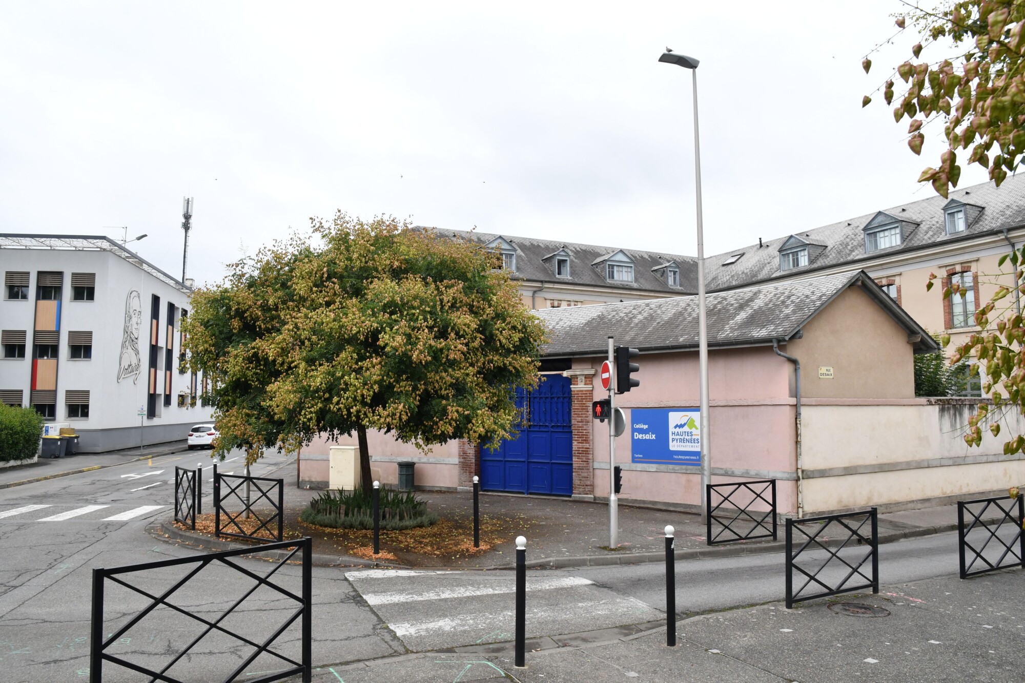 Meurtre de deux enseignants en 2022 : le parquet confirme la mort du suspect