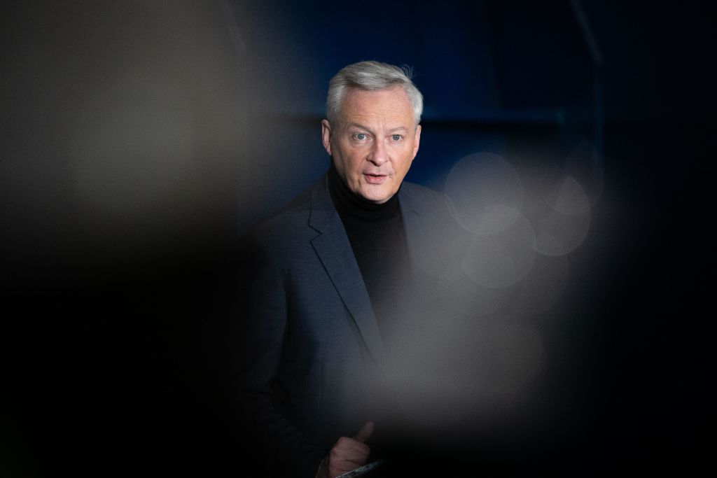 L&rsquo;agence Fitch abaisse la note de la France, et constate une «impasse politique»