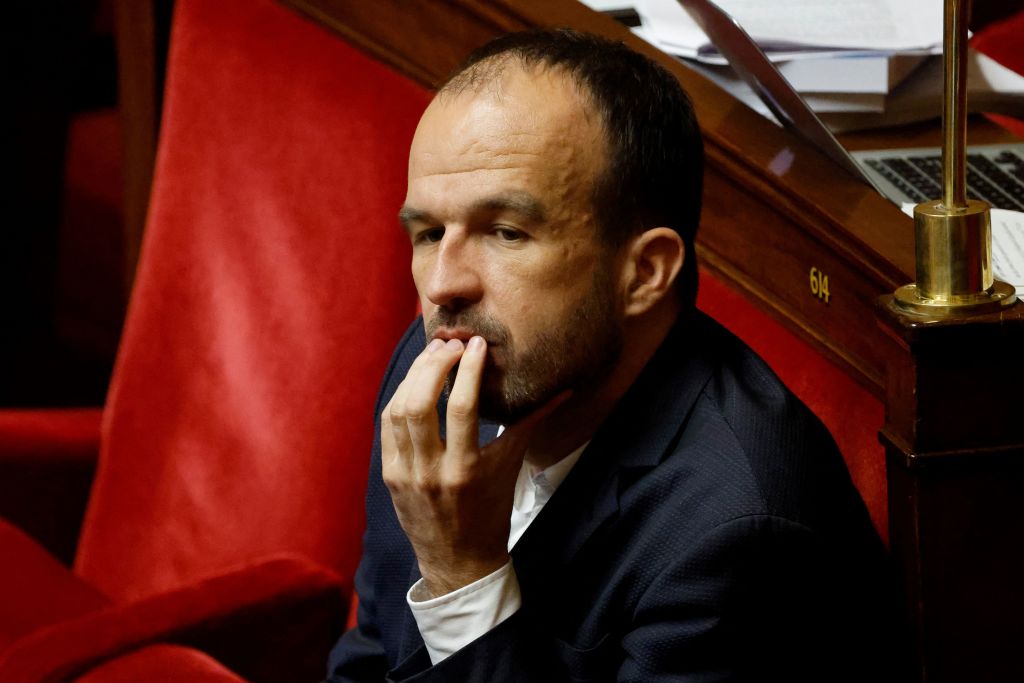 « Nous n&rsquo;irons pas à l’Élysée ce lundi » : LFI refuse de discuter avec Emmanuel Macron