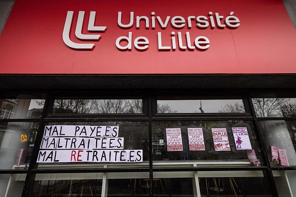 Retraites: blocage et partiels annulés sur un campus de l&rsquo;Université de Lille