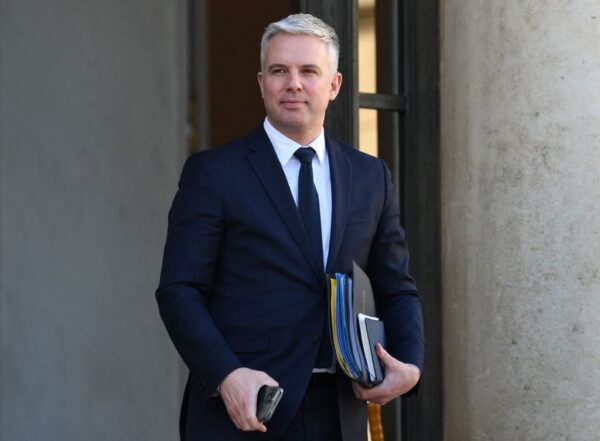 Bientôt de nouvelles mesures pour le «grand âge», annonce Jean-Christophe Combe