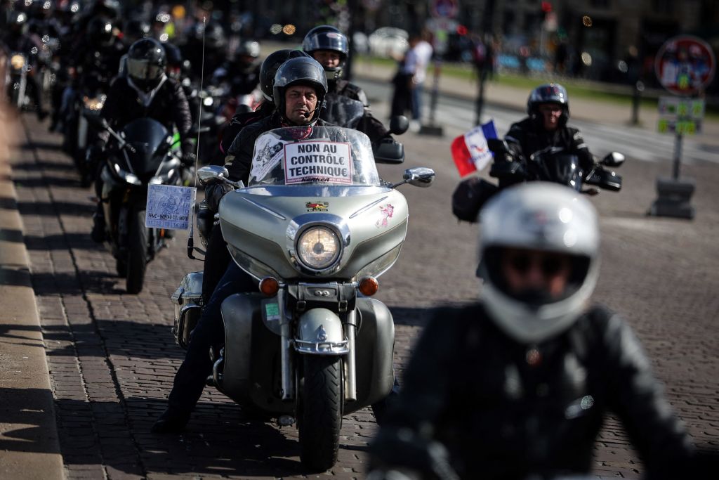 Moto: les motards toujours en colère contre le contrôle technique