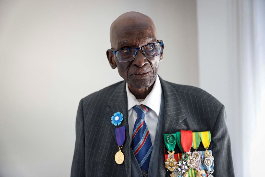 Le tirailleur Yoro Diao 95 ans peut enfin rentrer «dignement» au Sénégal