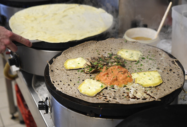 «Crêperie qui sent la crêpe» en Bretagne: décision le 11 mai