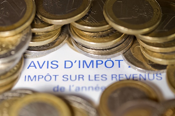 Le gouvernement va consulter les Français sur leurs impôts