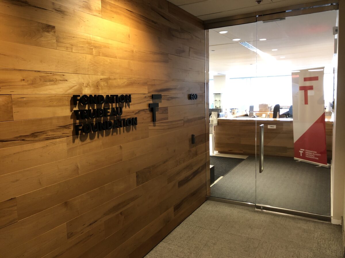 L&rsquo;ancien PDG de la Fondation Trudeau, M. Rosenberg, a rencontré des responsables chinois