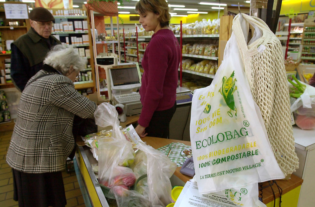 Les emballages en plastique «compostables» ne sont pas une solution pour l&rsquo;Ademe