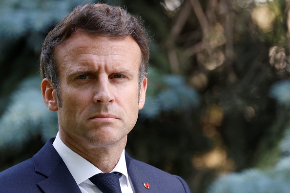 Emmanuel Macron veut poursuivre sa baisse de la fiscalité, et «avancer» sur les sujets nationaux