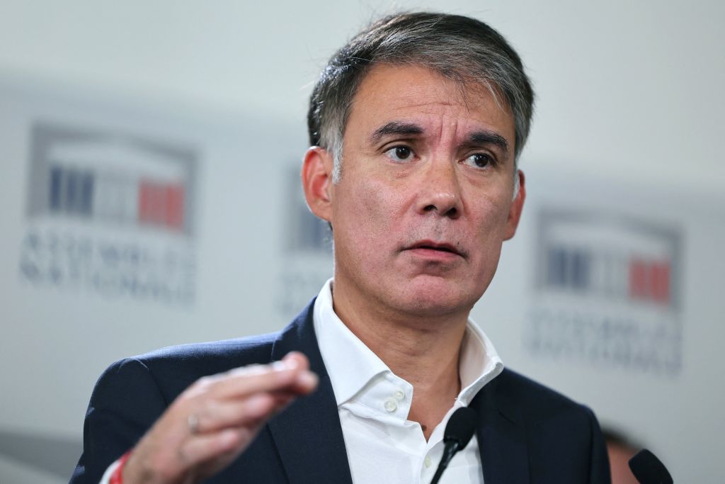 Institutions: Olivier Faure plaide pour transférer le droit de dissolution au Premier ministre