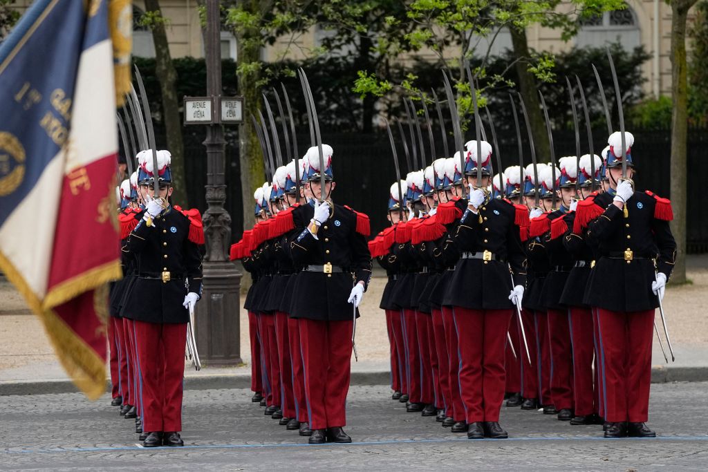 Les personnes séropositives vont pouvoir intégrer l&rsquo;armée
