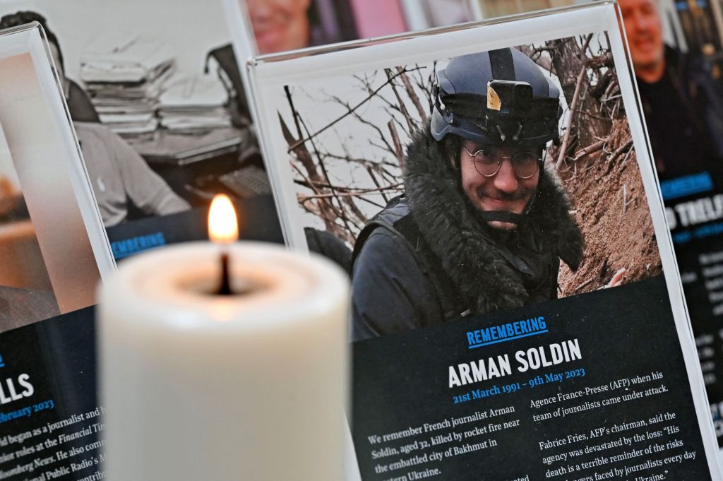 La chaîne Canal+ rend hommage au journaliste de l&rsquo;AFP Arman Soldin
