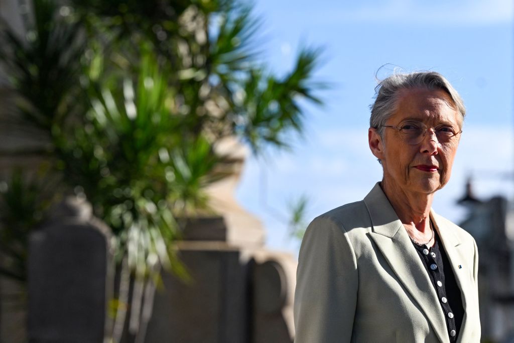 Élisabeth Borne en visite à La Réunion au chevet du «quotidien» de ses habitants