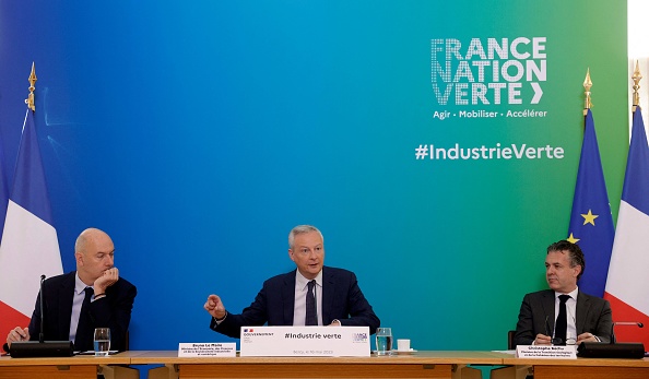 Le gouvernement présente son projet de loi sur l&rsquo;industrie verte
