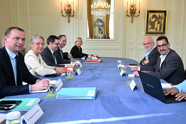 Le ballet des syndicats se poursuit à Matignon, le blocage sur les retraites demeure