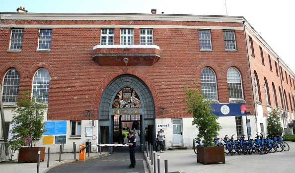 Mort d&rsquo;une infirmière à Reims: Élisabeth Borne rend hommage à l&rsquo;engagement des agents publics