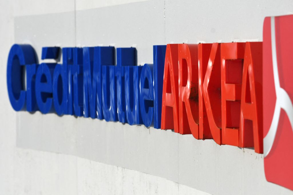 Crédit Mutuel: un accord met fin à 15 ans de conflit interne