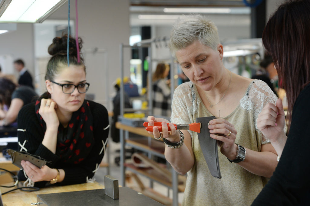 Le gouvernement va investir 340 millions d&rsquo;euros pour développer les métiers d&rsquo;art