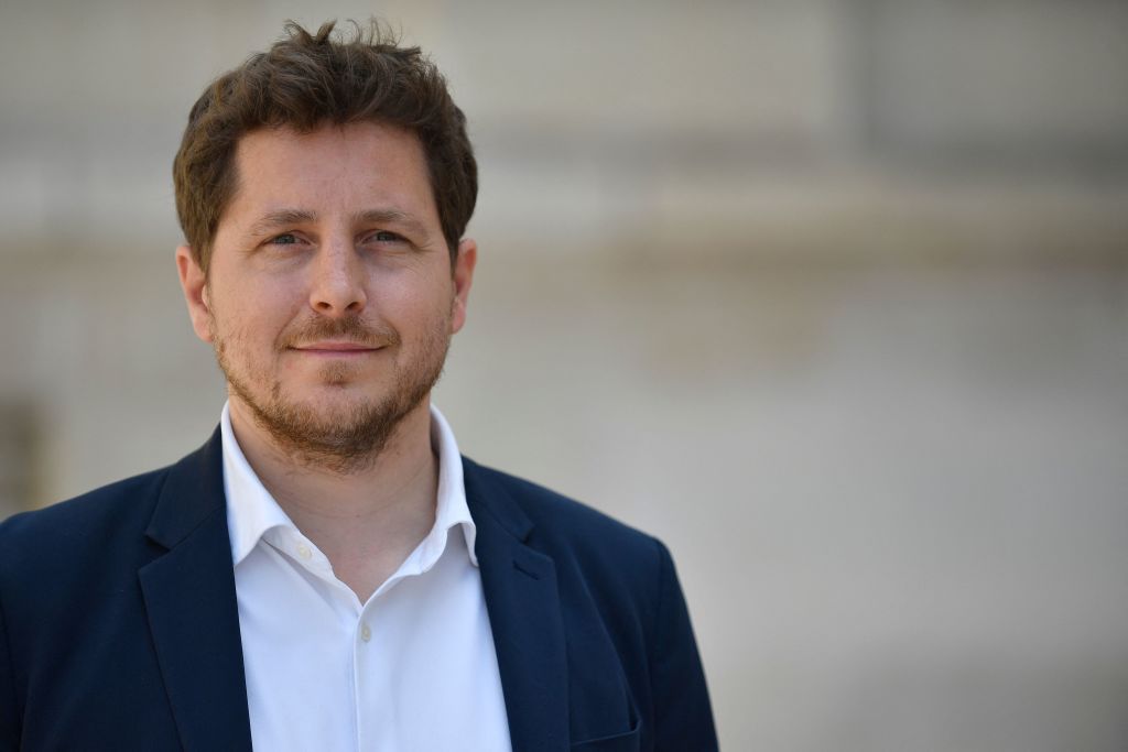 Bayou (EELV) dénonce «l&rsquo;immense arnaque» du sommet climat à Paris