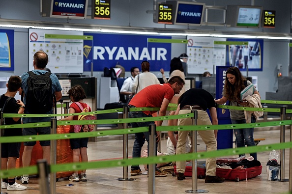 Baléares: Ryanair facture 90€ pour le transport de deux pâtisseries dans l’avion, les autorités réagissent