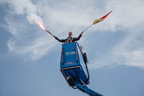 Retraites: une coupure électrique volontaire à Paris affecte des médias et entreprises du numérique
