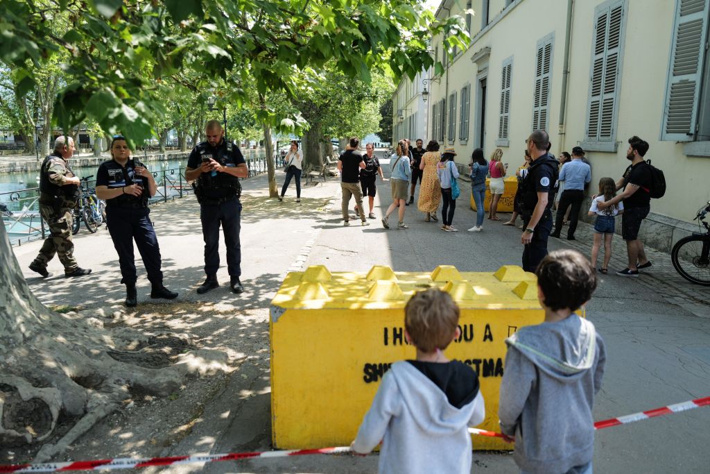 Attaque contre des enfants à Annecy: le suspect soumis à un examen psychiatrique