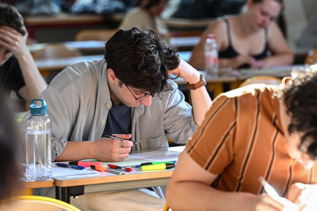 Bac français: Balzac, Rabelais, Diderot au programme pour les élèves de Première