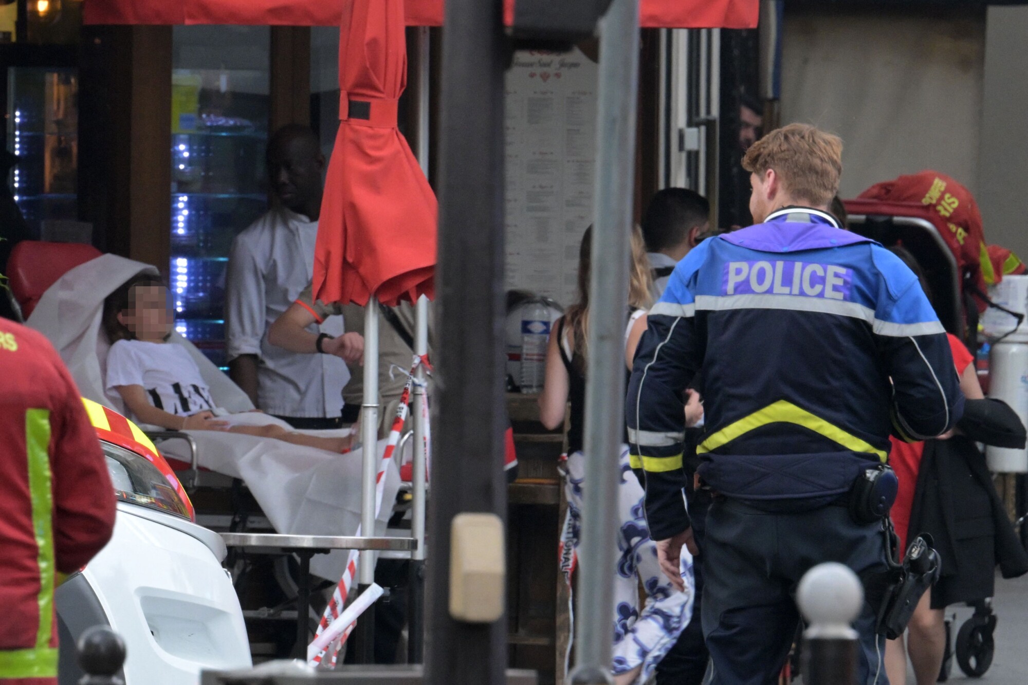 Effondrement d&rsquo;un immeuble à Paris: les recherches se poursuivent rue Saint-Jacques