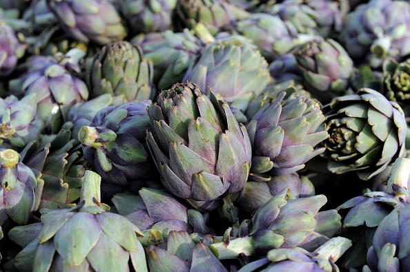 Boudé par les plus jeunes malgré ses qualités, l’artichaut breton compte sortir de l’impasse grâce à une campagne d’affichage