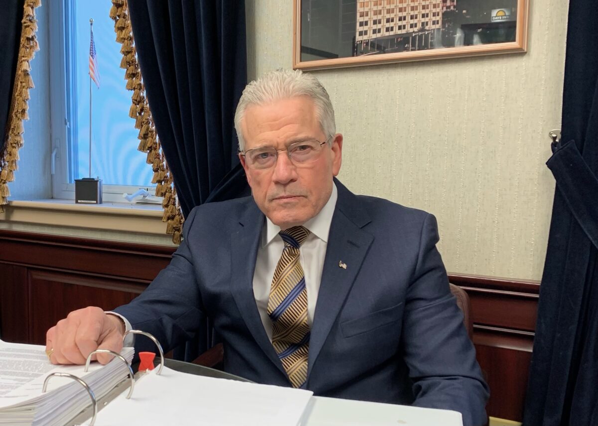 Un lecteur trouve des connexions avec le nouvel article du fondateur du Falun Gong