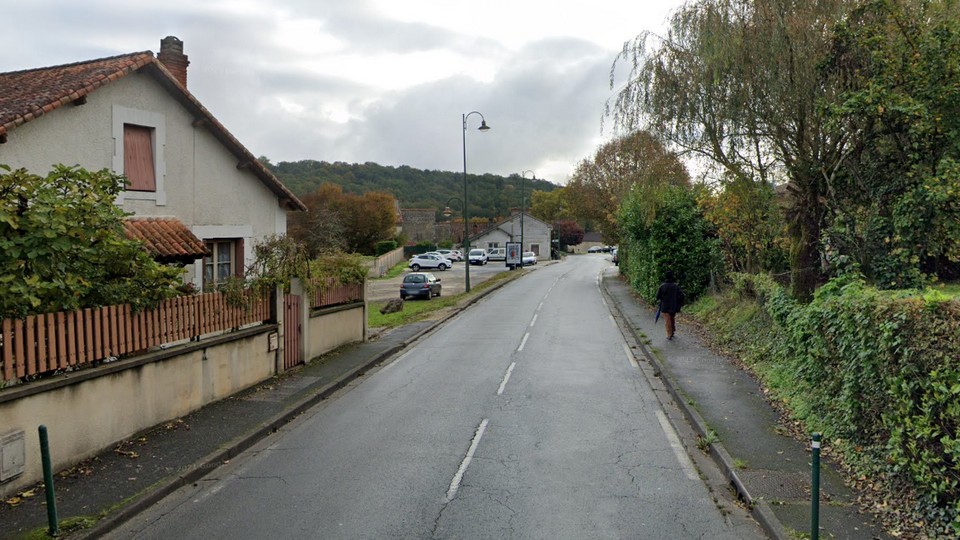 Au volant de sa voiture, il fait une crise d&rsquo;épilepsie et percute un poteau électrique
