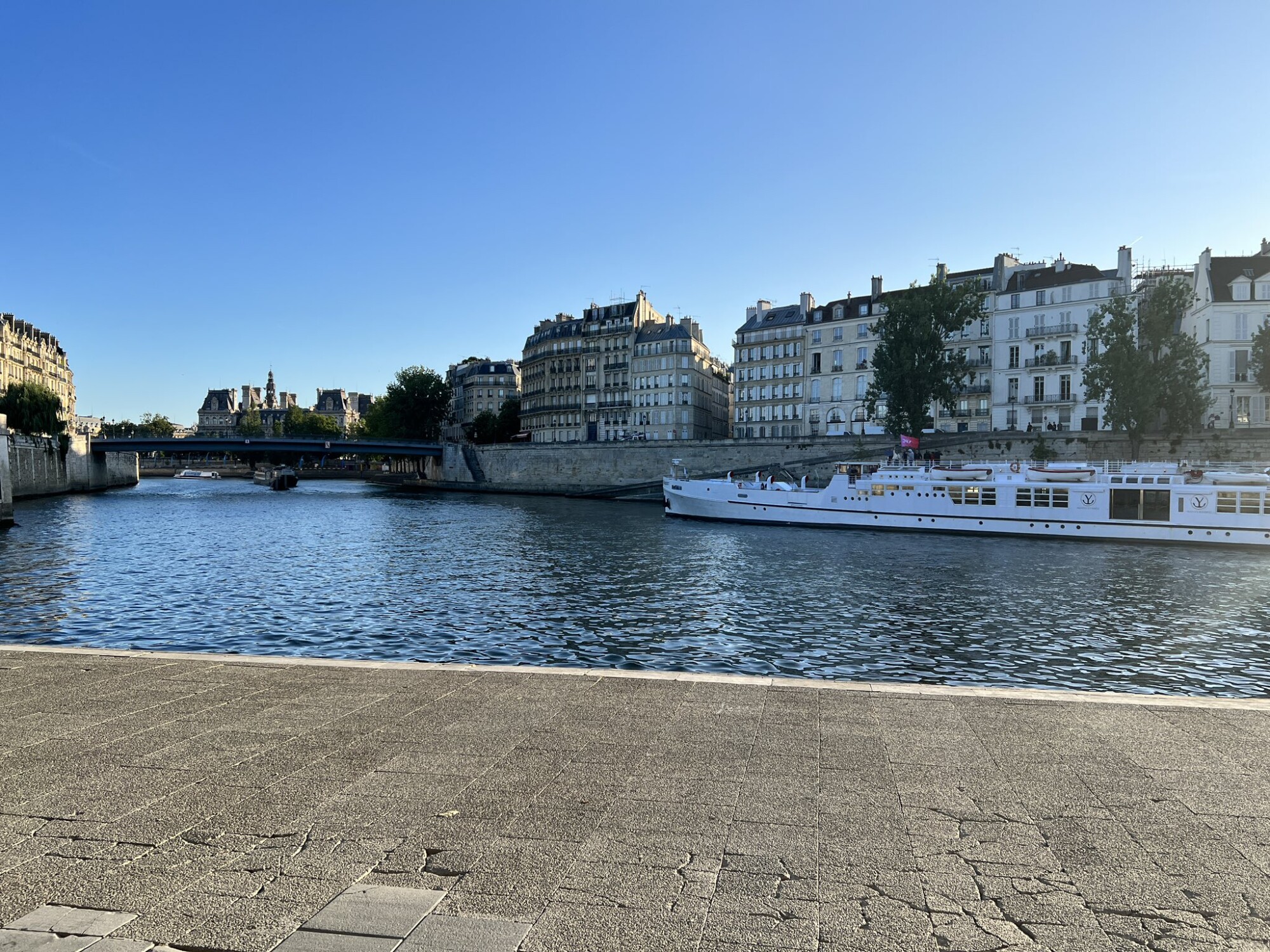 JO 2024: les bateaux défilent sur la Seine pour une répétition de la cérémonie d&rsquo;ouverture