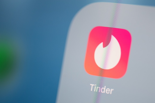Sur Tinder, deux tiers des utilisateurs sont déjà en couple ou mariés, révèle une étude