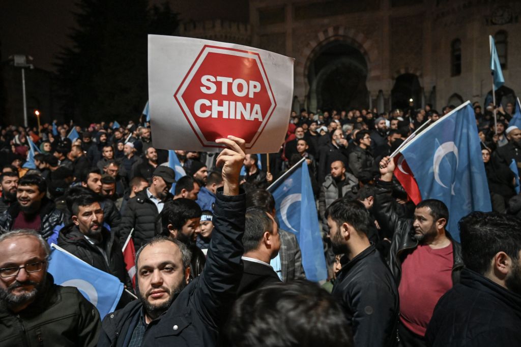 Enquête sur Nike Canada, soupçonnée d&rsquo;avoir recours au travail forcé des Ouïghours