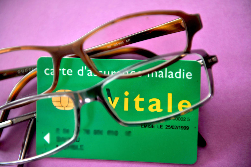 Lutte contre la fraude: la Sécurité sociale déconventionne un réseau de 13 centres de santé