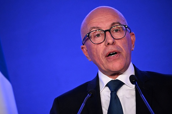 Émeutes : la droite LR présente son plan pour «restaurer l’ordre public»