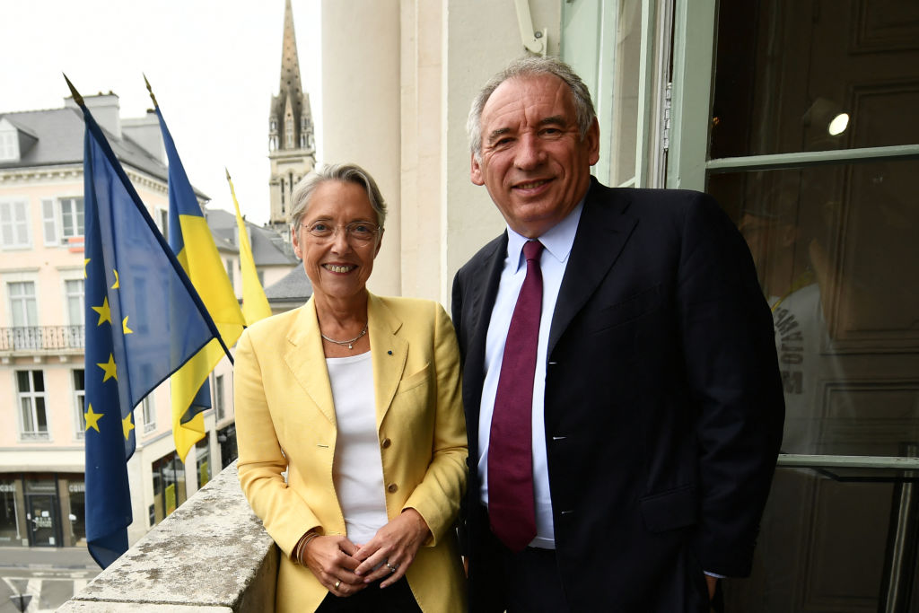 Élisabeth Borne cajole les ténors de sa majorité