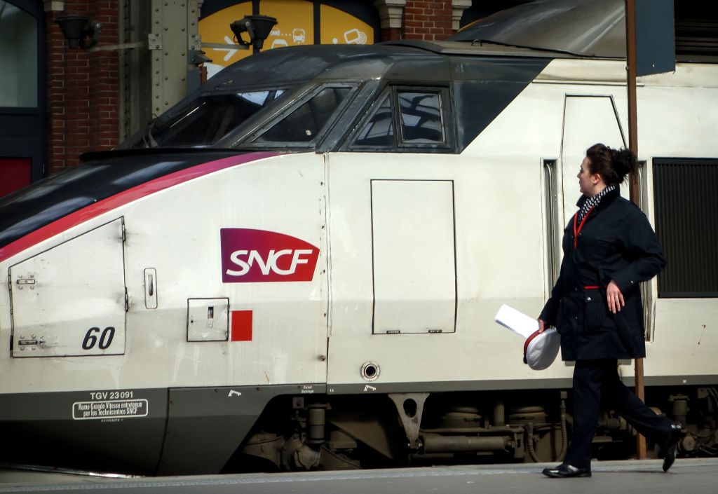 Fausse alerte attentat à Lille, pour ne pas rater son train: ce qu&rsquo;on sait sur le couple d&rsquo;individus présumés