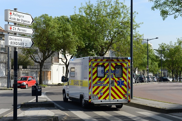 Un père achète lui-même une climatisation pour la chambre de son bébé au CHU de Bordeaux à cause de la chaleur