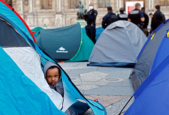 Évacuation à Paris du campement de migrants devant l&rsquo;Hôtel de ville évacué, 226 personnes ont été prises en charge