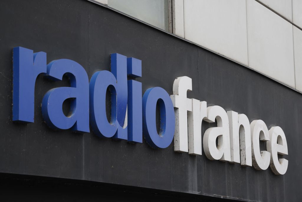 Radio France a bloqué l&rsquo;application OpenAI qui pillait ses contenus au détriment du travail des artistes