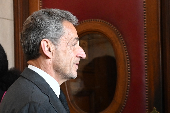 Pour Nicolas Sarkozy, l&rsquo;Ukraine «doit rester neutre»
