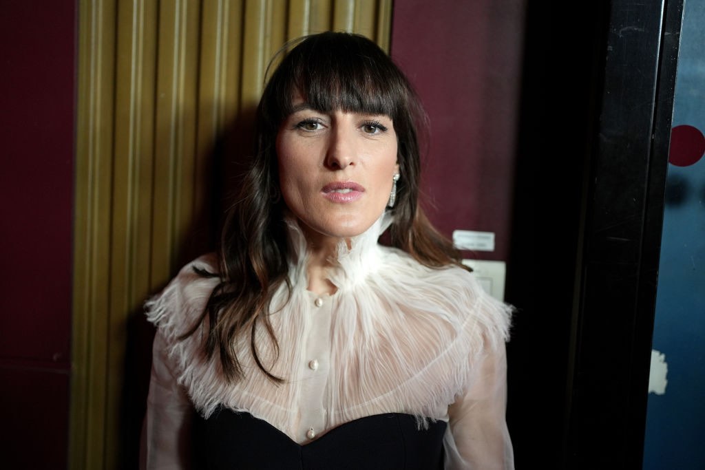 «La musique est immonde»: Juliette Armanet s&rsquo;en prend aux Lacs du Connemara de Michel Sardou