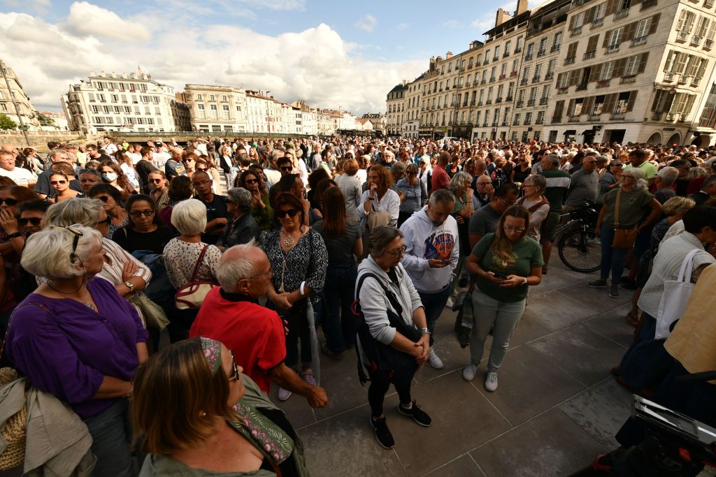 Des fêtes de Bayonne « souillées »: émotion après une agression mortelle