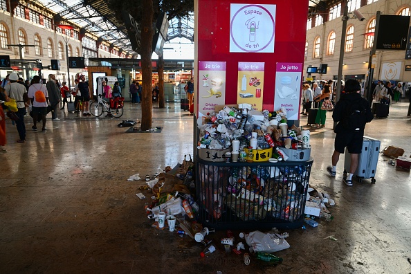 Grève à la gare de Marseille: une opération de nettoyage menée dans la nuit