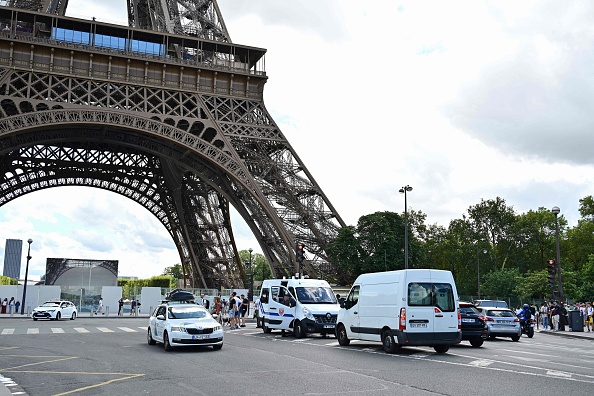 Tour Eiffel: enquête ouverte après deux fausses alertes à la bombe