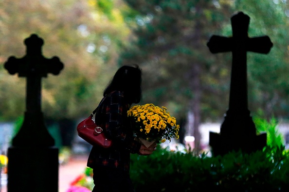 «Pour moi c’était impossible dans un cimetière»: une Nantaise est victime d&rsquo;un vol de bijoux en se rendant sur la tombe de sa mère